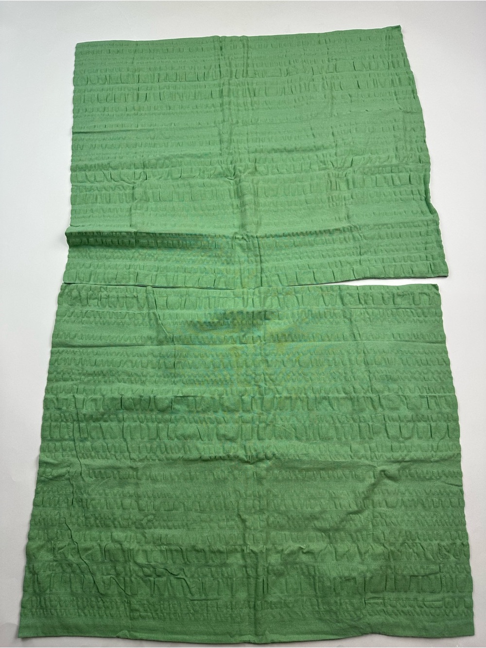 The Vermont Country Store Green Textured Cotton Pillow Shams Standard Size